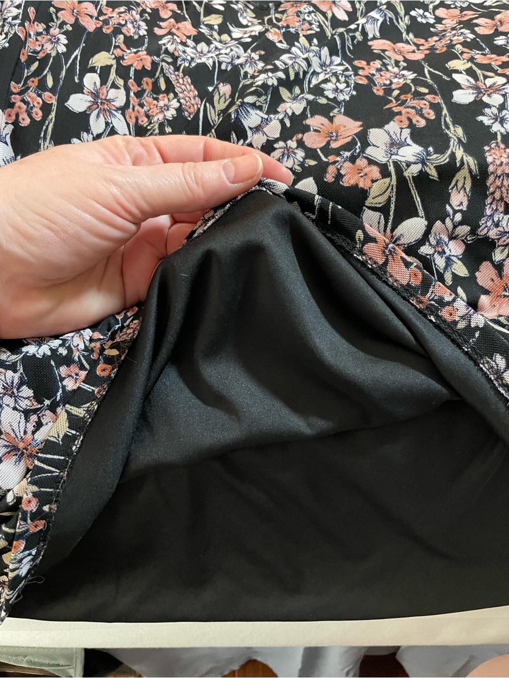 Tommy Hilfiger floral blouse scoop neck floral black pink quarter sleeve mesh XL - Picture 11 of 13